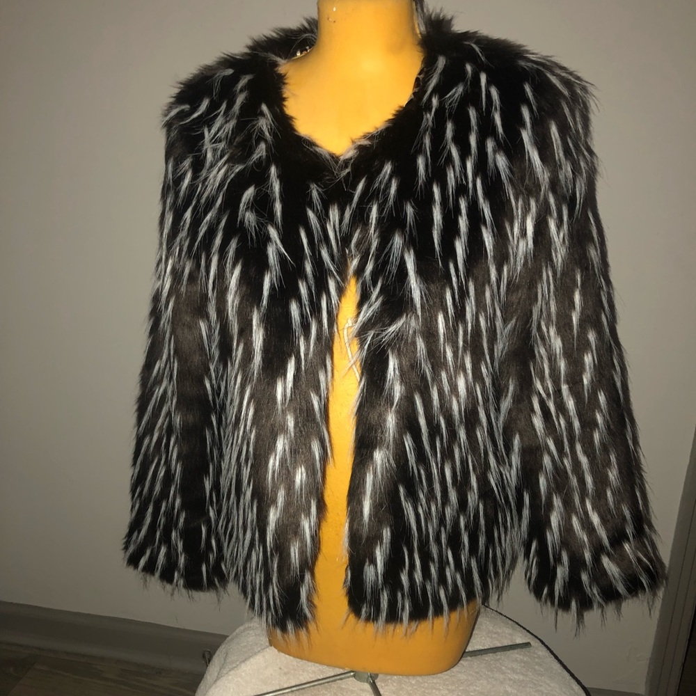 ELEGANT FUR JACKET